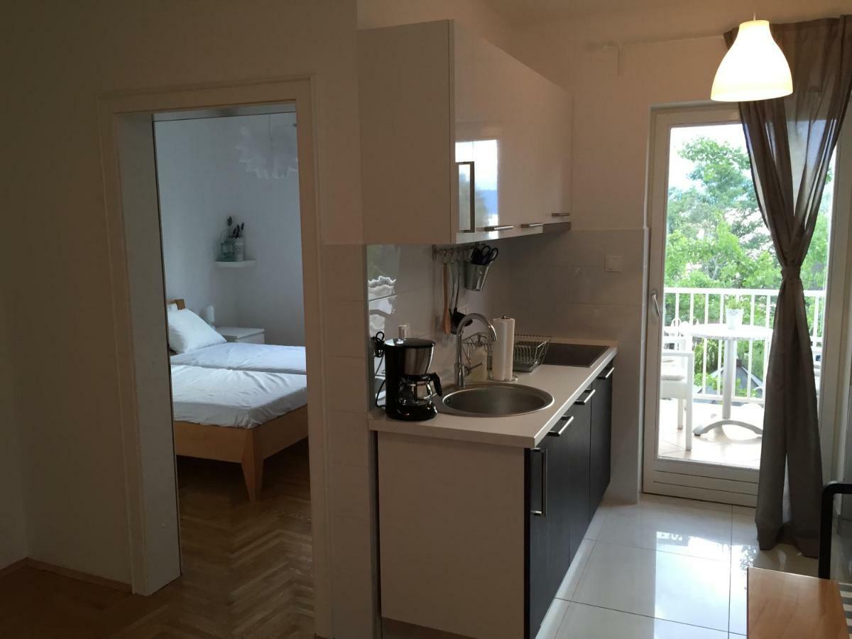 Apartments Papalinna 2 By Moro Krk Town Buitenkant foto